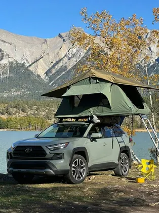 Toyota RAV4 rooftop camping setup